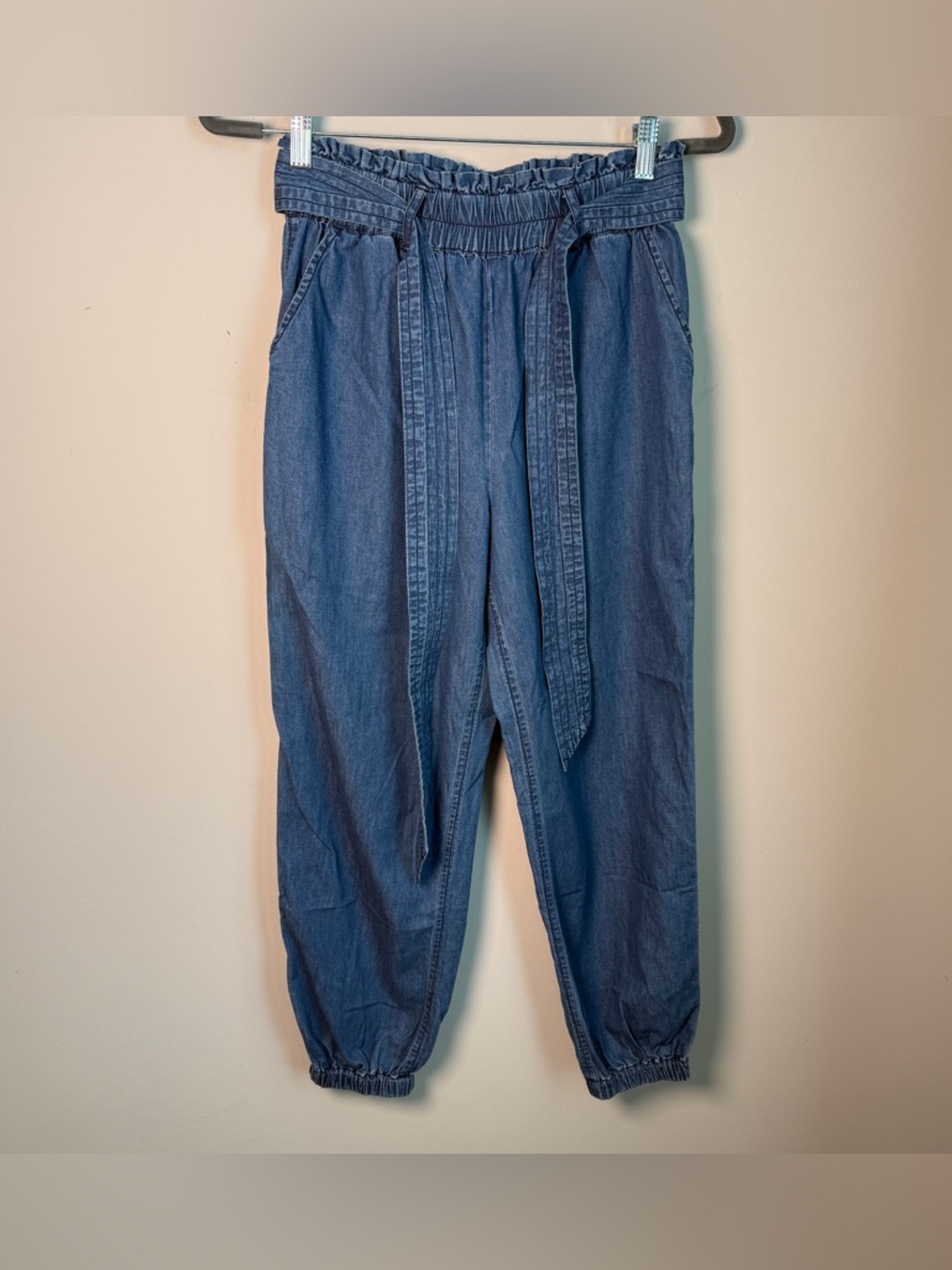 Cleobella Chambray Paper Bag Jogger Pants XS — Boho Denim Vacation Vibes